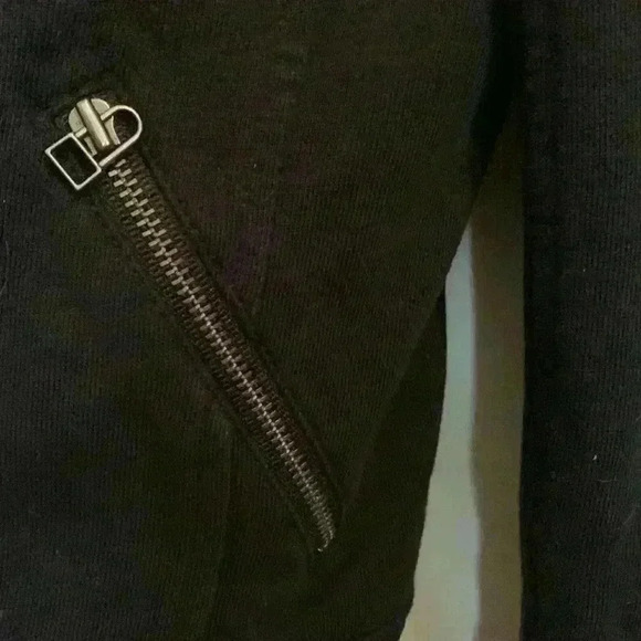 Aritzia sweater  00 - Picture 4 of 7